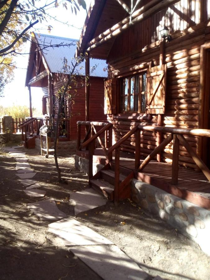 Cabanas Teushen Perito Moreno Eksteriør billede